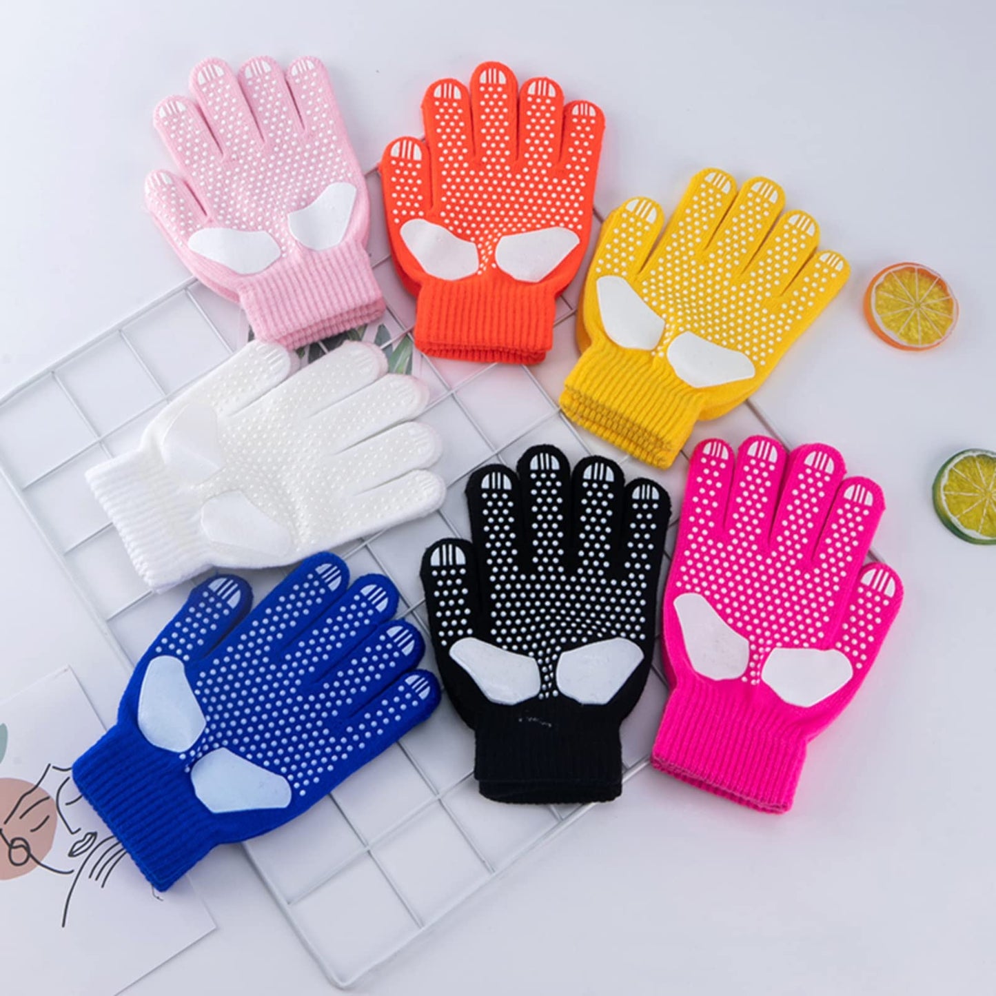 Warm Figure Skating Gloves with Rhinestones – Kids & Young Girls